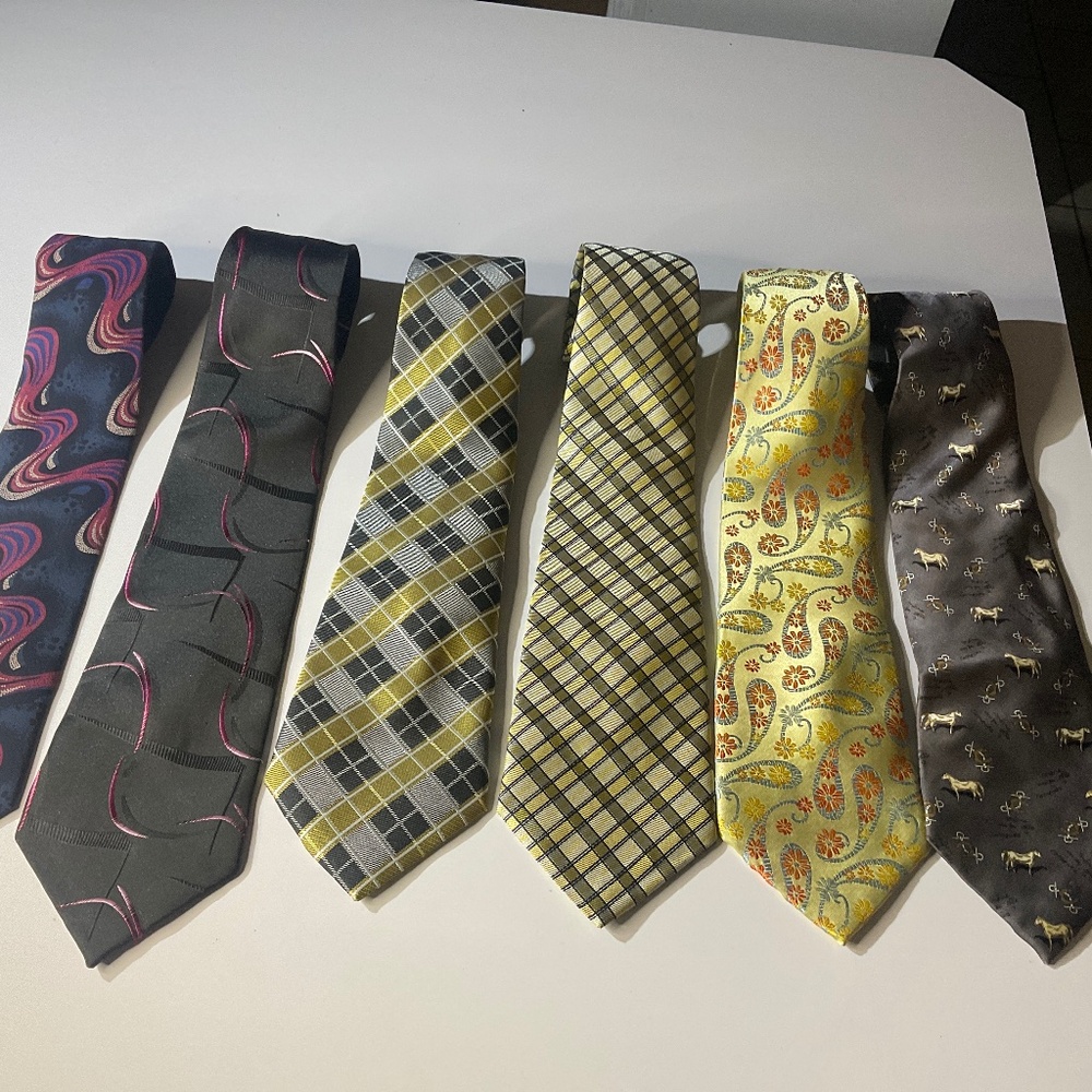 6 GIORGIO ARMANI HANDMADE SILK TIES MADE IN ITALY